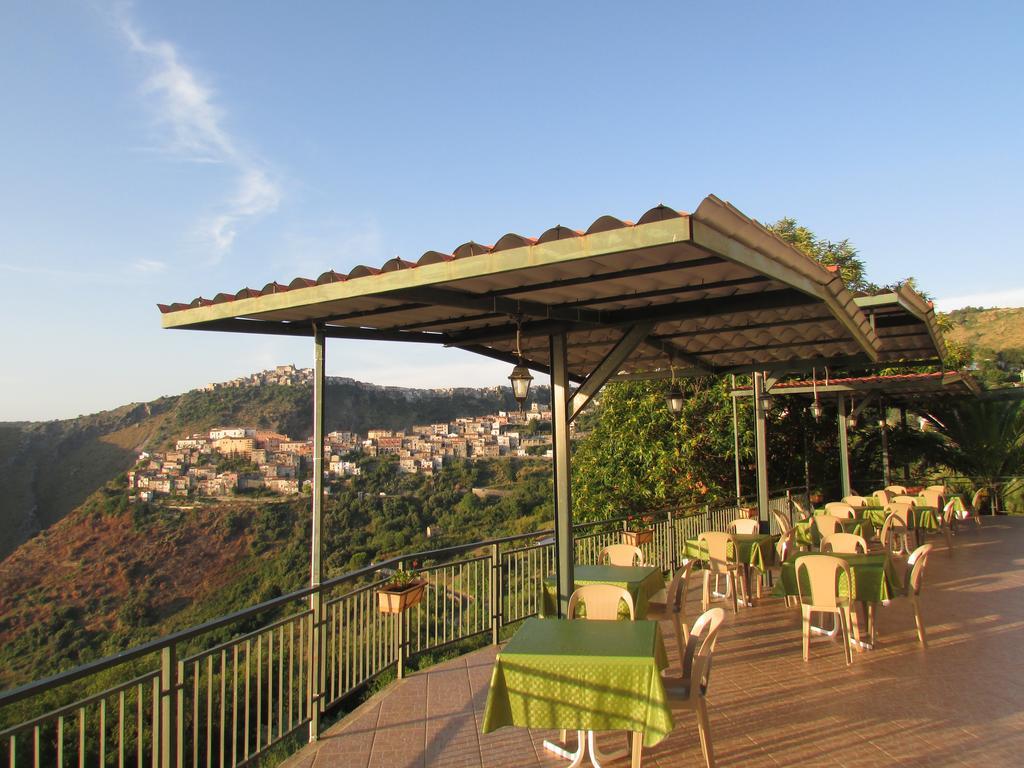 Hotel Bellavista Maierà Extérieur photo
